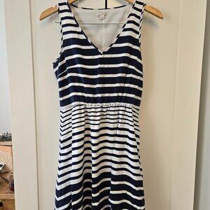 Cute Classic GAP sailor style dress in Small